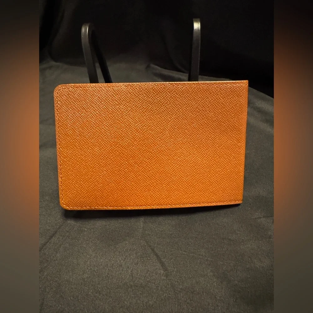 Louis Vuitton LV Taiga Leather Men's Wallet